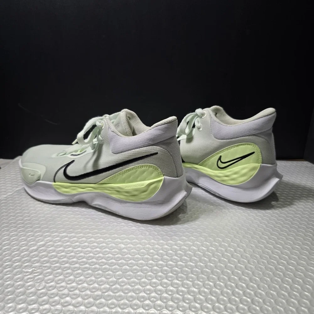 Nike Renew Elevate 3 Barely Green Men's Size 9.5